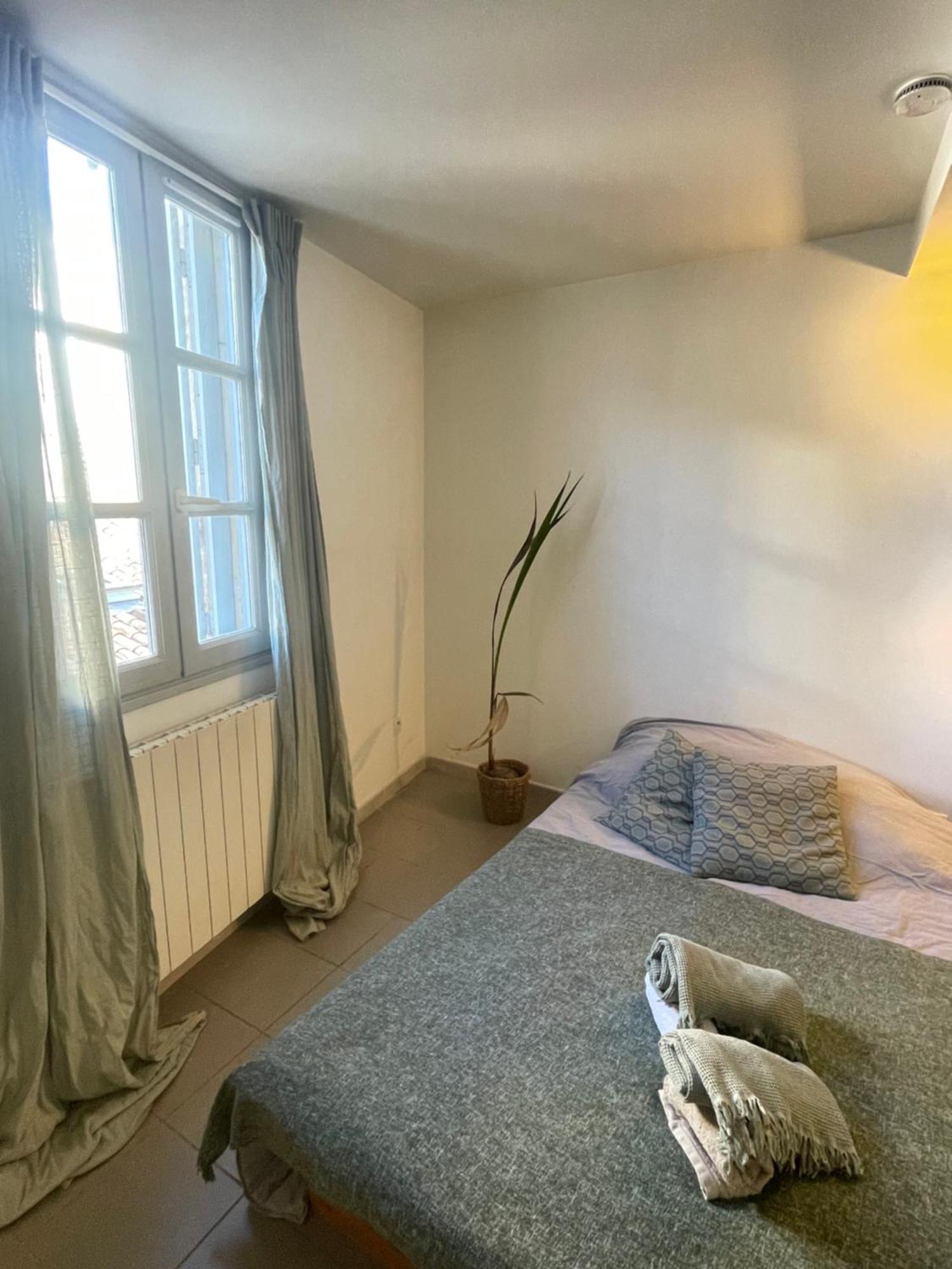 Studio Au Coeur De Montpellier Διαμέρισμα Εξωτερικό φωτογραφία