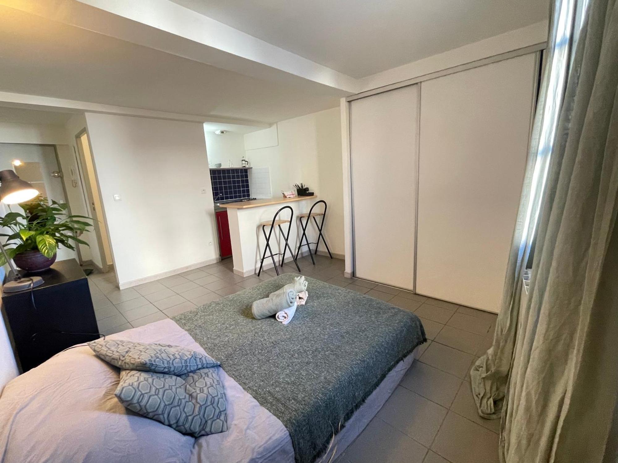 Studio Au Coeur De Montpellier Διαμέρισμα Εξωτερικό φωτογραφία